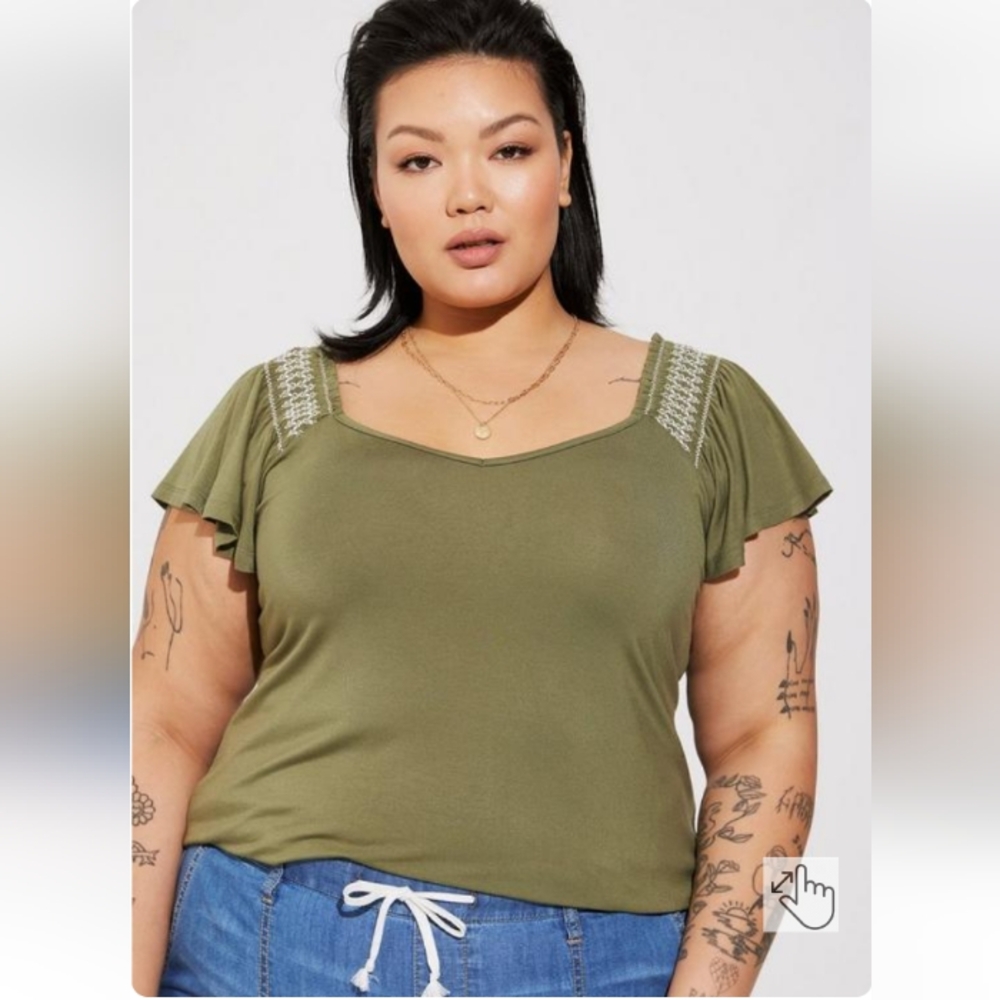 New Torrid 1X(14/16W) Super Soft Smocked Flutter Sleeve Top- Olivine Green NWT